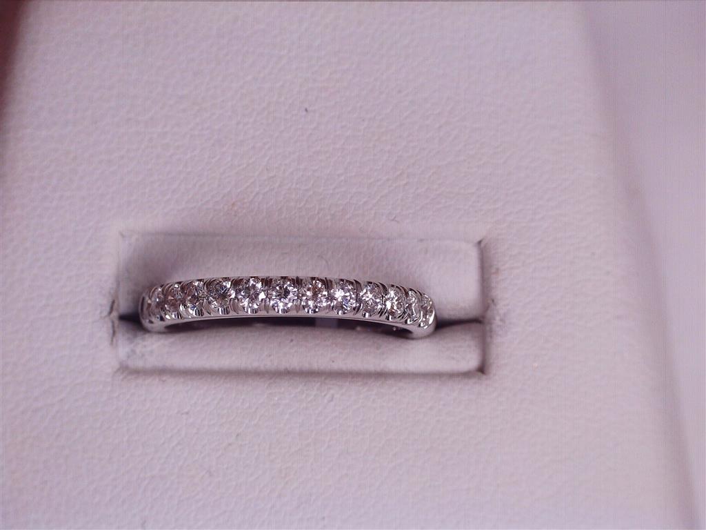 Diamond Wedding Bands - Women'