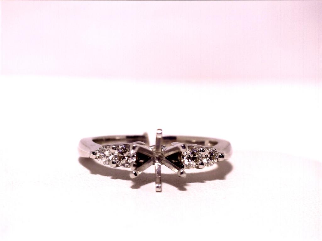 Diamond Semi-Mount Ring