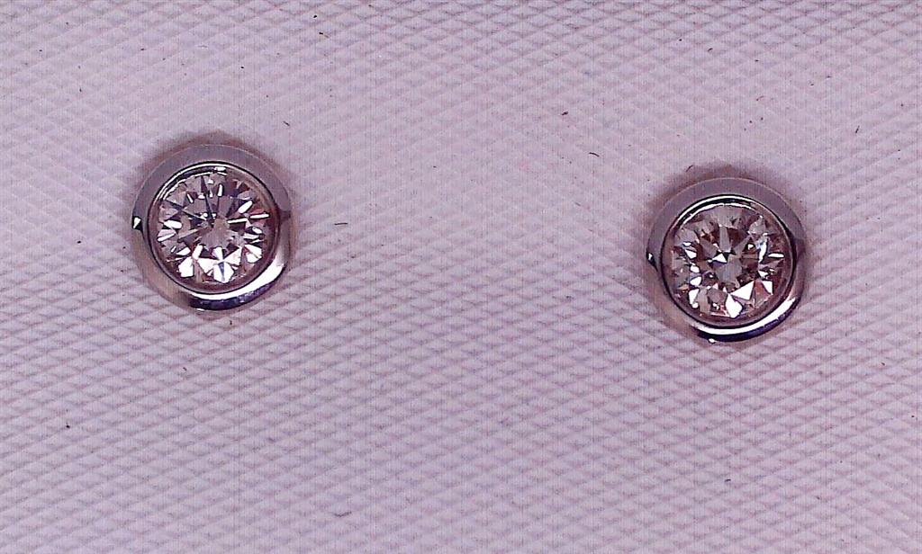 Diamond Stud Earring