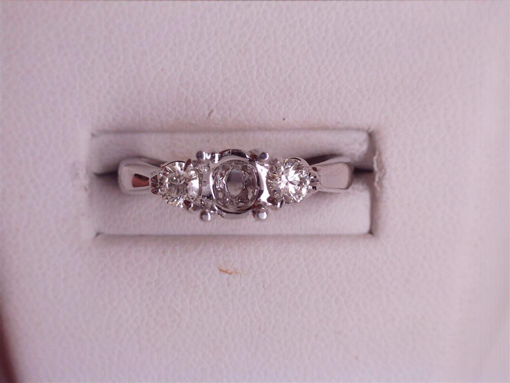 Diamond Semi-Mount Ring