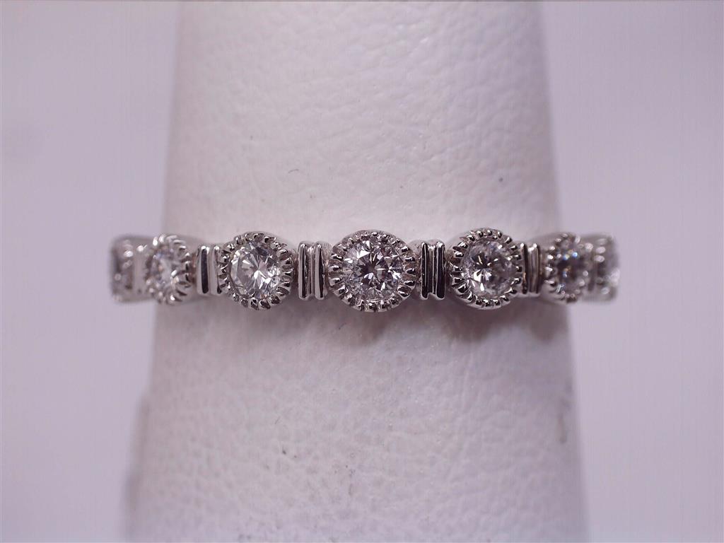 Diamond Wedding Bands - Women'
