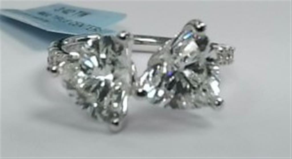 LAB GROWN DIAMOND ENGAGEMENT RING