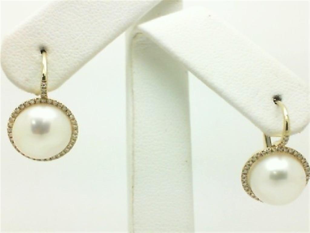 Pearl Earring