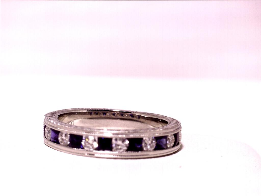 Diamond Wedding Bands - Women'