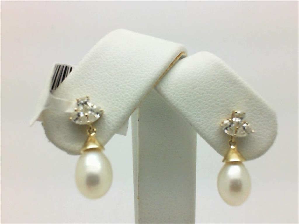 Pearl Earring