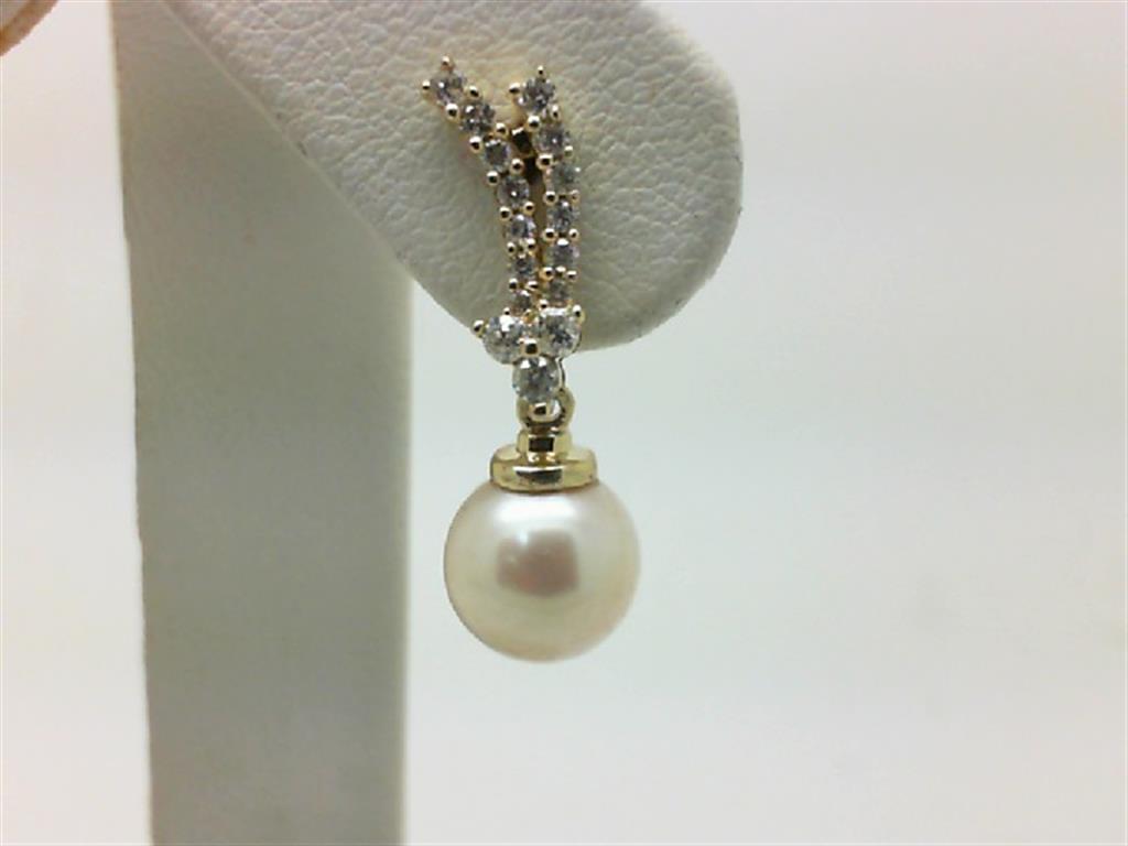 Pearl Earring