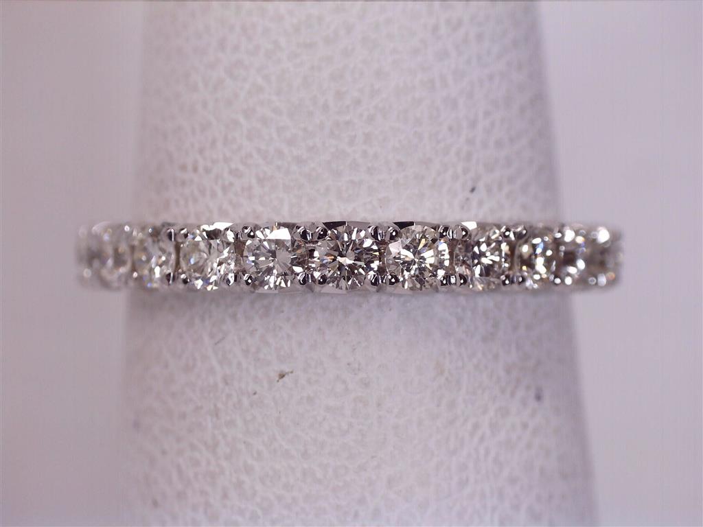 Diamond Wedding Bands - Women'