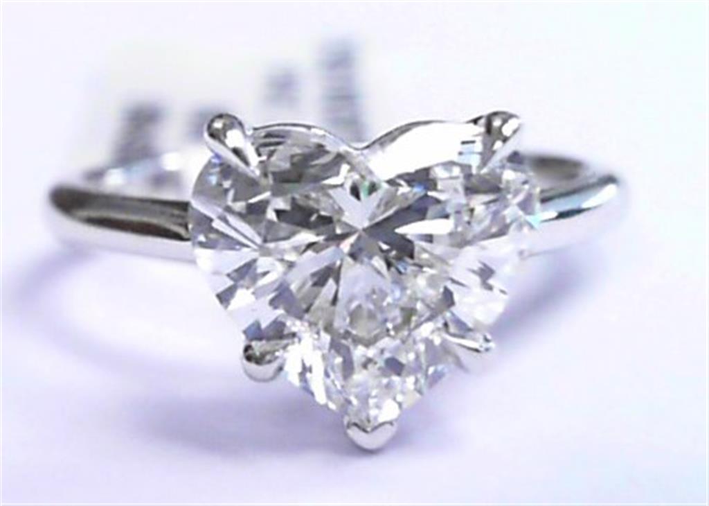 LAB GROWN DIAMOND ENGAGEMENT RING