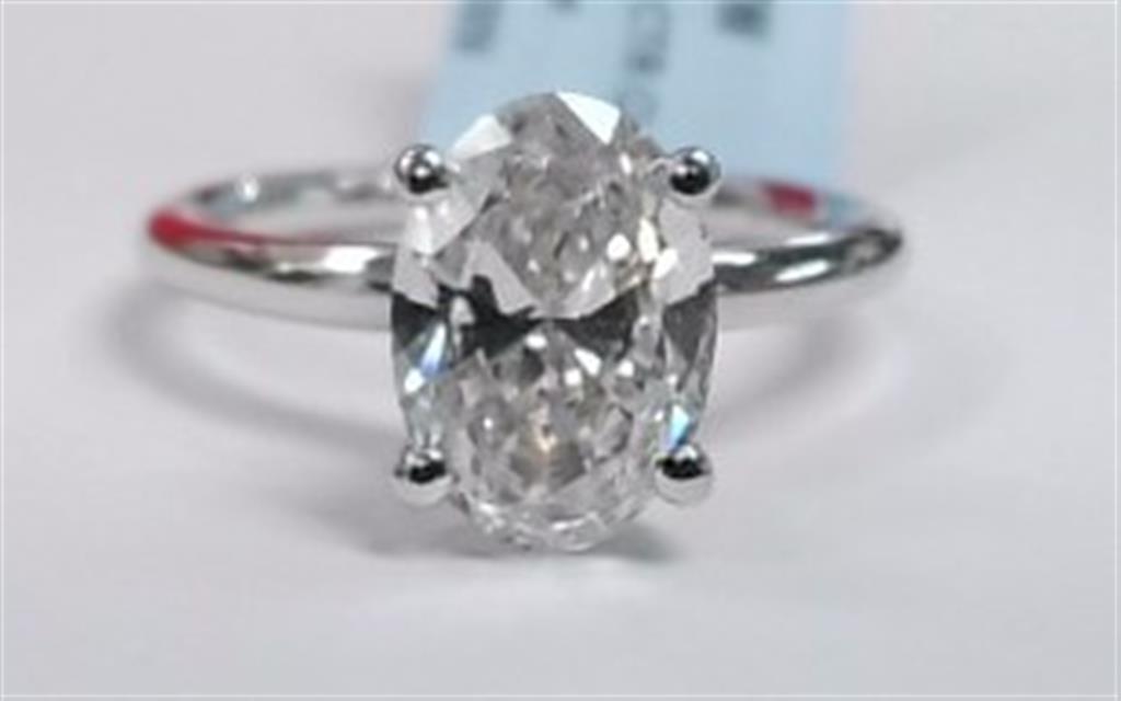 LAB GROWN DIAMOND ENGAGEMENT RING