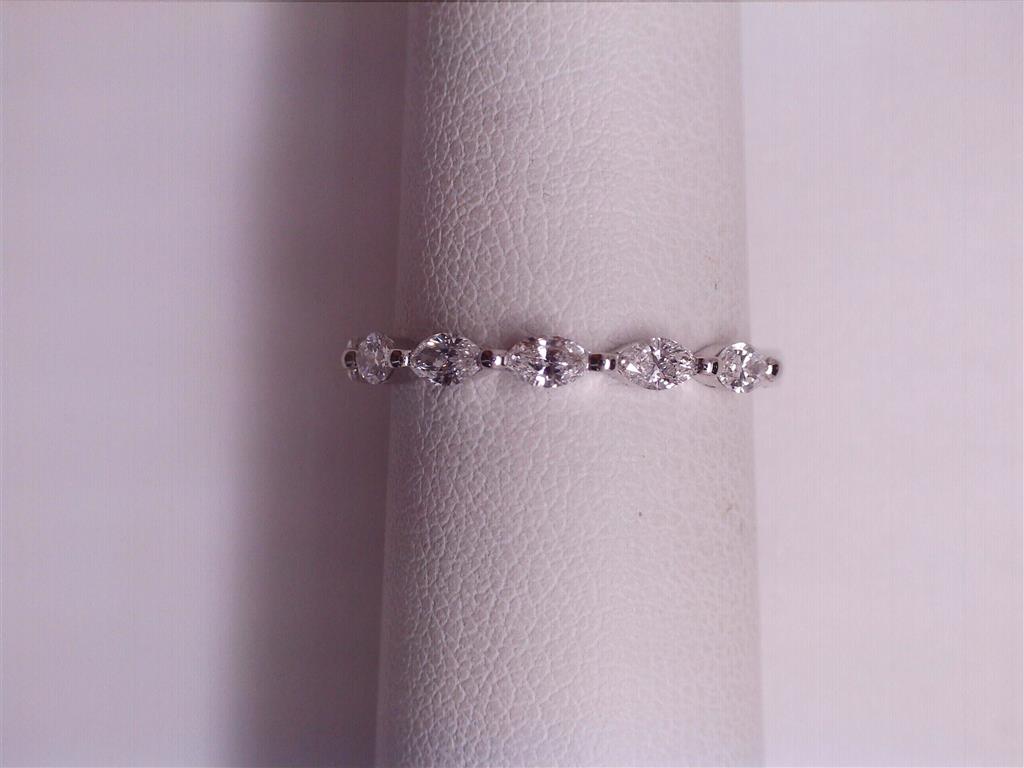 Diamond Wedding Bands - Women'