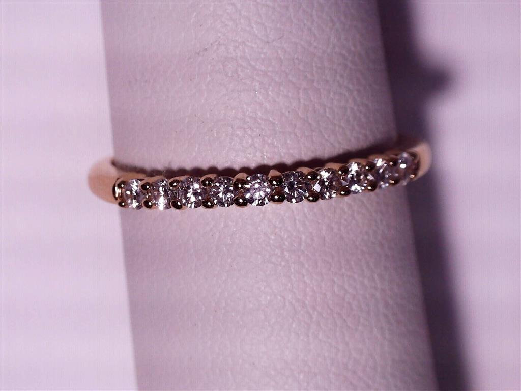 Diamond Wedding Bands - Women'