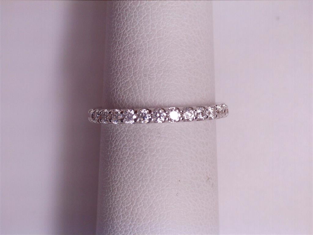 Diamond Wedding Bands - Women'