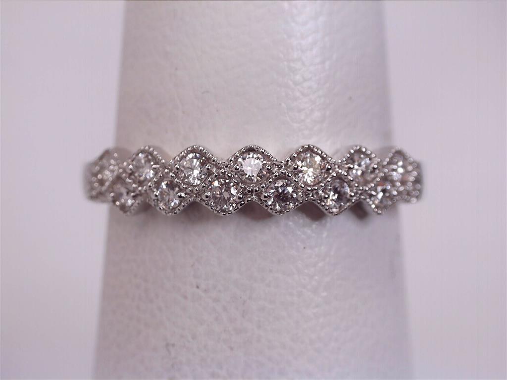 Diamond Wedding Bands - Women'