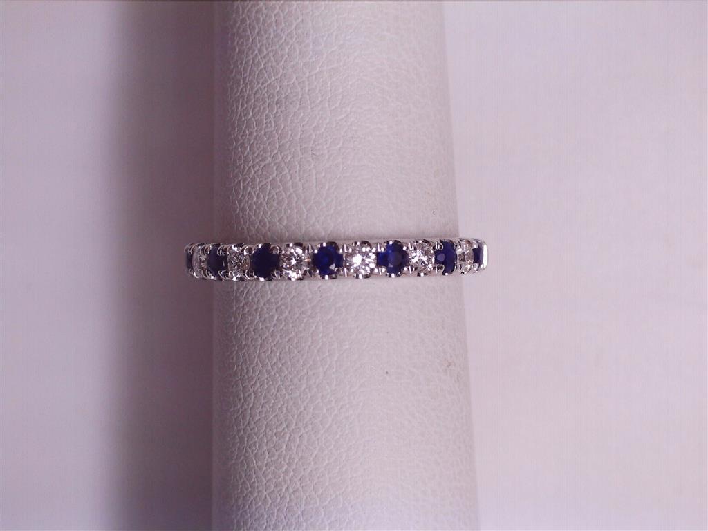 Diamond Wedding Bands - Women'