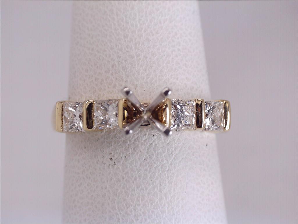 Diamond Semi-Mount Ring