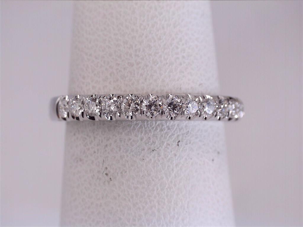 Diamond Wedding Bands - Women'