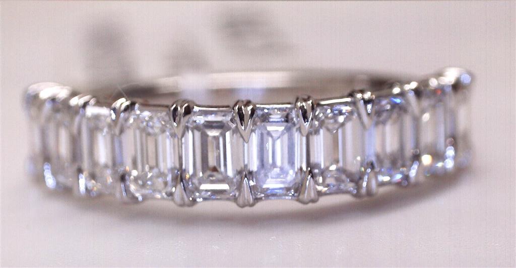 Lab Grown Diamond Wedding Band