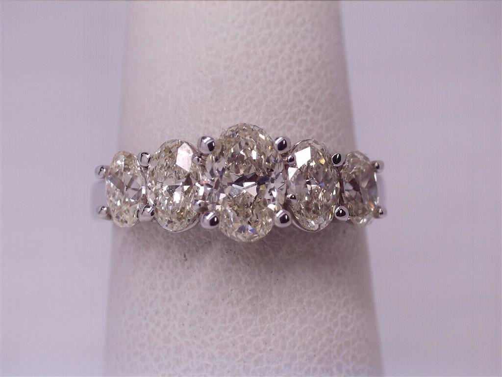 Diamond Wedding Bands - Women'