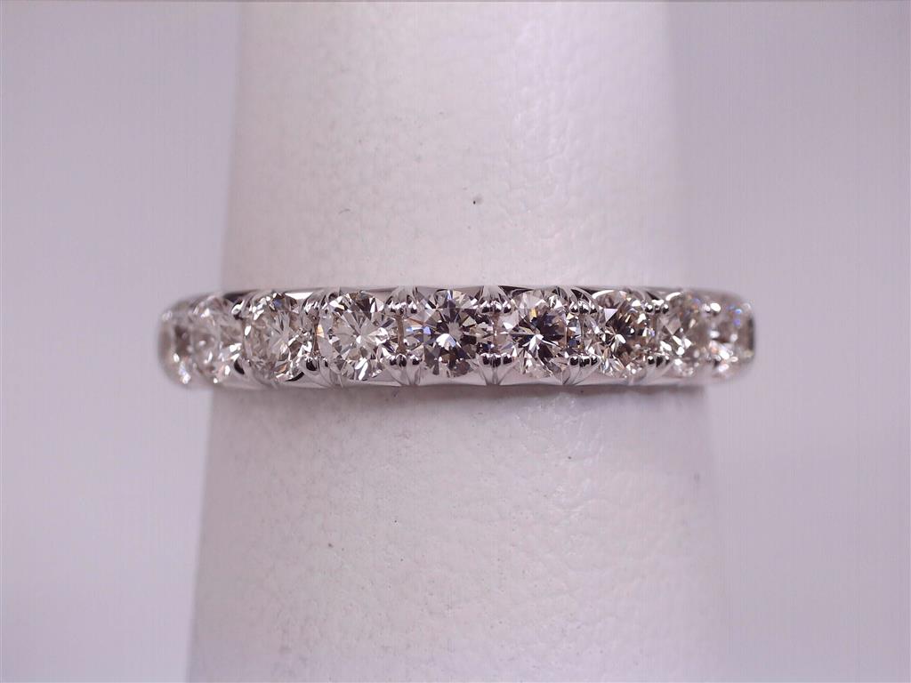 Diamond Wedding Bands - Women'