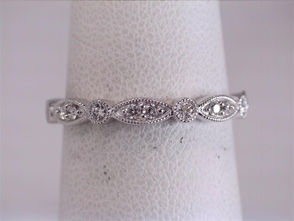 Diamond Wedding Bands - Women'
