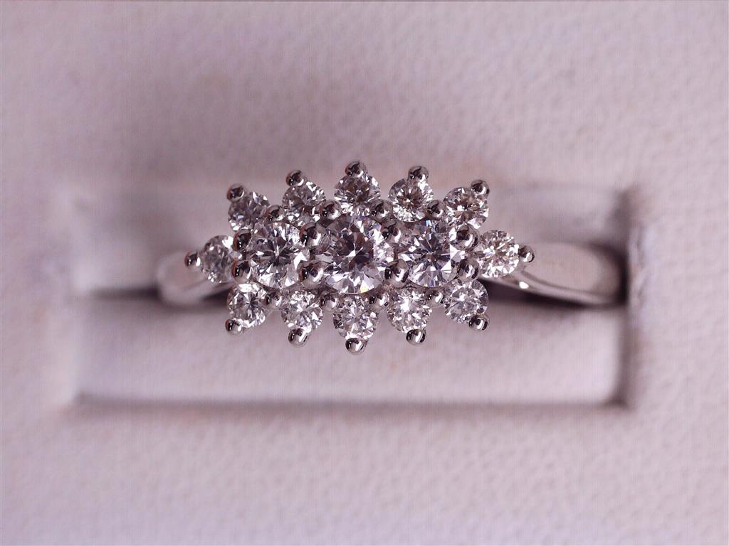 Diamond Wedding Bands - Women'