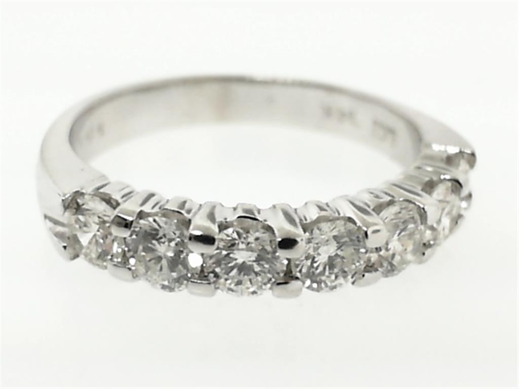 Diamond Wedding Bands - Women'