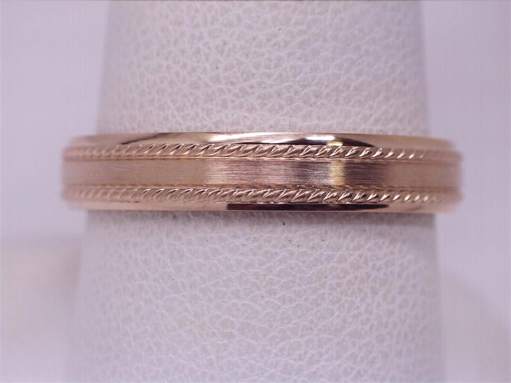 Gold Wedding Bands - Men'