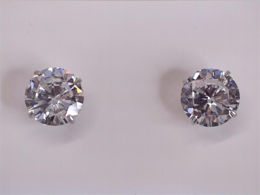 WHITE 14 KARAT 6MM ROUND STUD EARRINGS WITH 2= ROUND CUBIC ZIRCONIAS