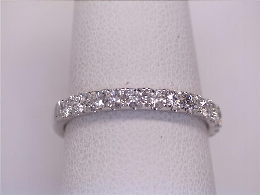 Diamond Wedding Bands - Women'