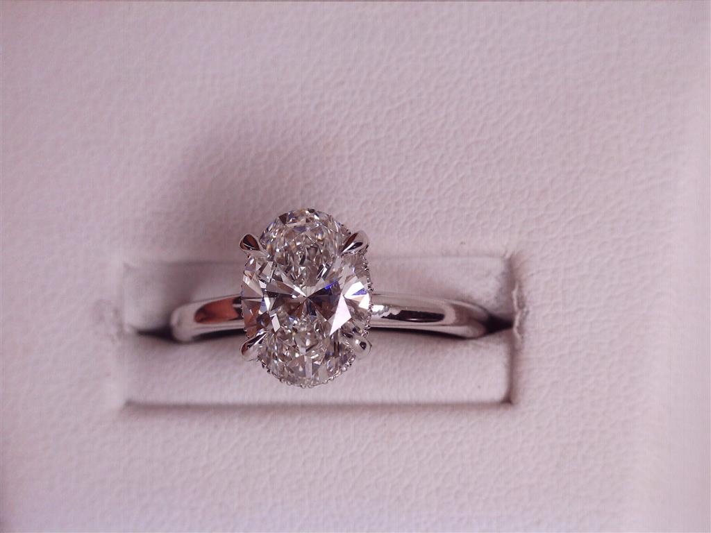 LAB GROWN DIAMOND ENGAGEMENT RING