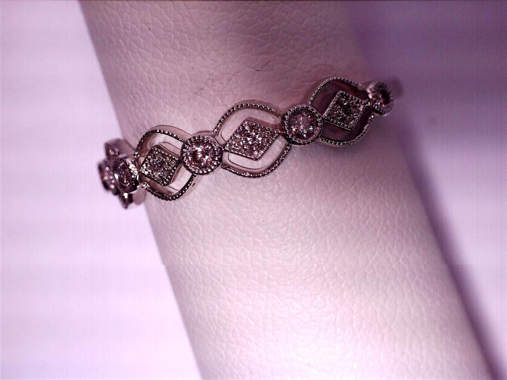 Diamond Wedding Bands - Women'