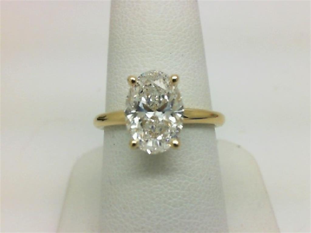 LAB GROWN DIAMOND ENGAGEMENT RING