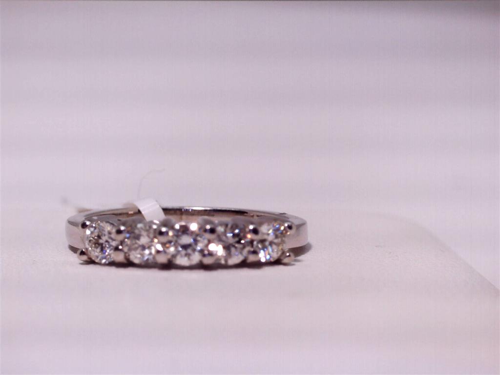 Diamond Wedding Bands - Women'