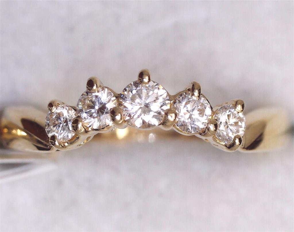 Diamond Wedding Bands - Women'