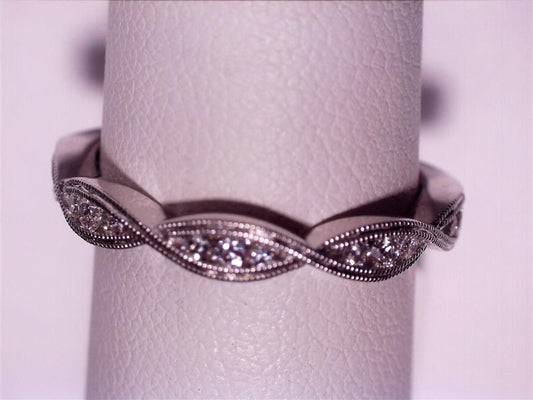Diamond Wedding Bands  -  Women'