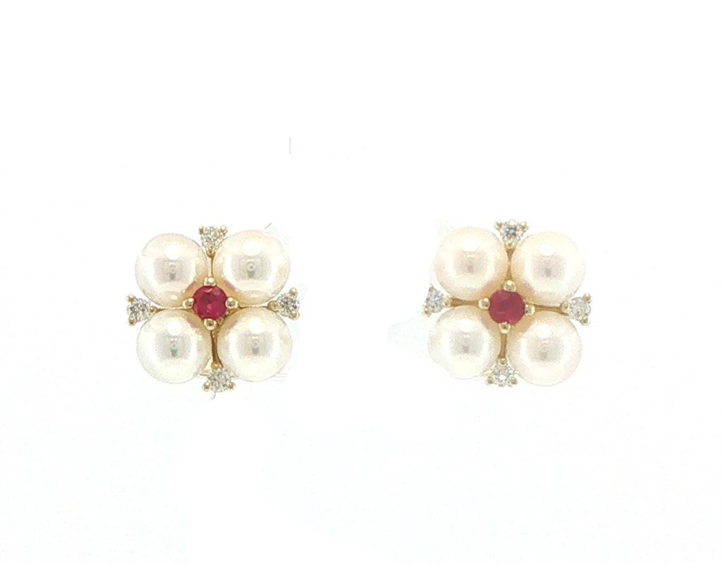 Pearl Earring