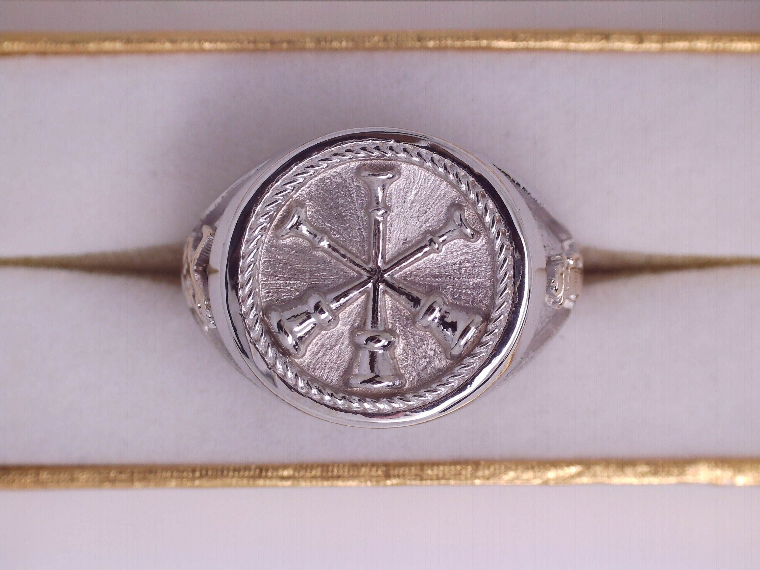 Mens  Fire Department Assistant Chief Ring - 3 Horns
