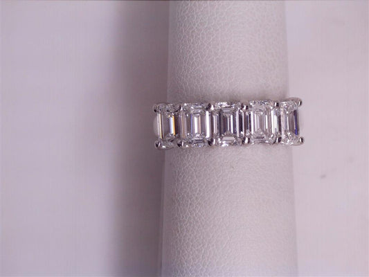 Diamond Wedding Bands  -  Women'