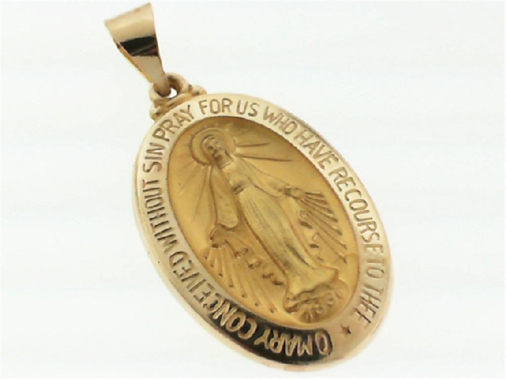 Gold Pendants / Charm