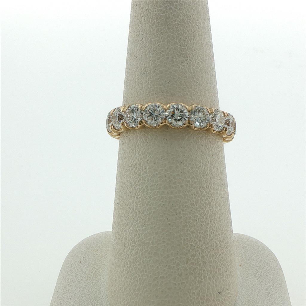 Diamond Wedding Bands  -  Women'