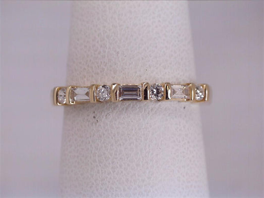 Diamond Wedding Bands  -  Women'