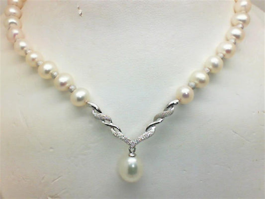 Pearl Necklace