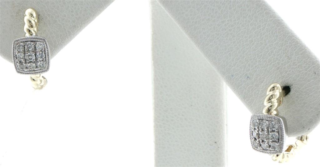 Diamond Earring.