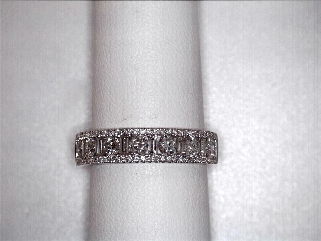 Diamond Wedding Bands  -  Women'