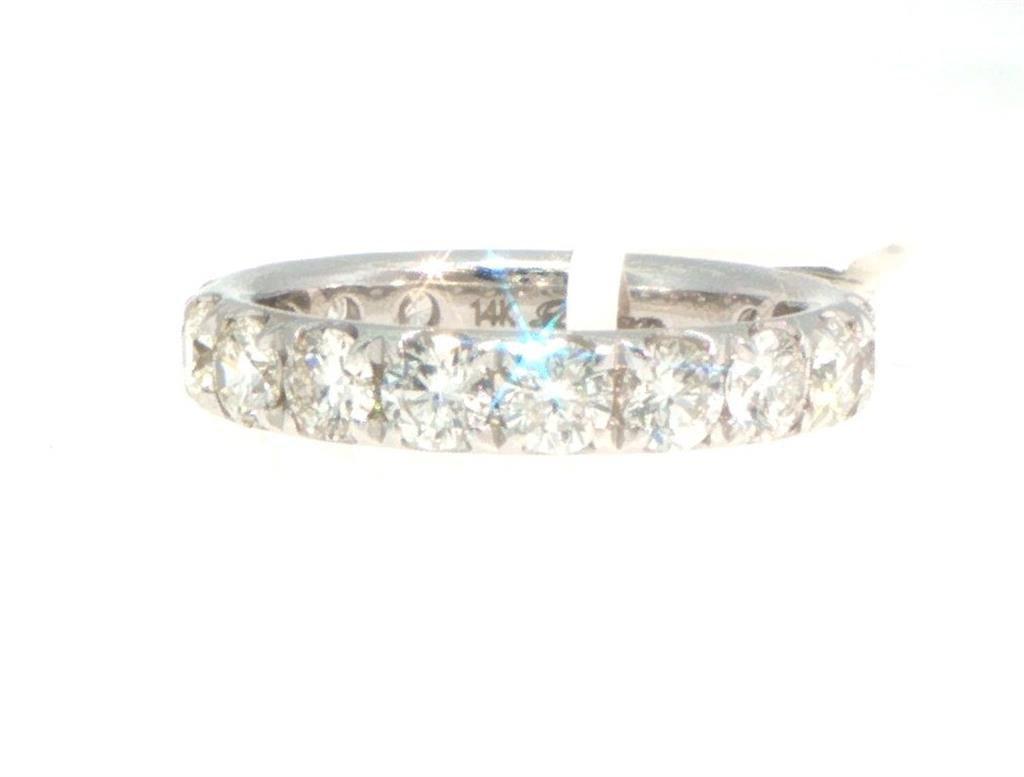 Diamond Wedding Bands  -  Women'