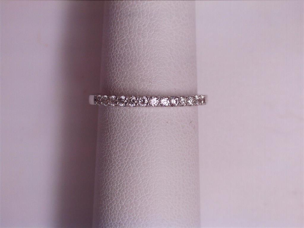 Diamond Wedding Bands  -  Women'