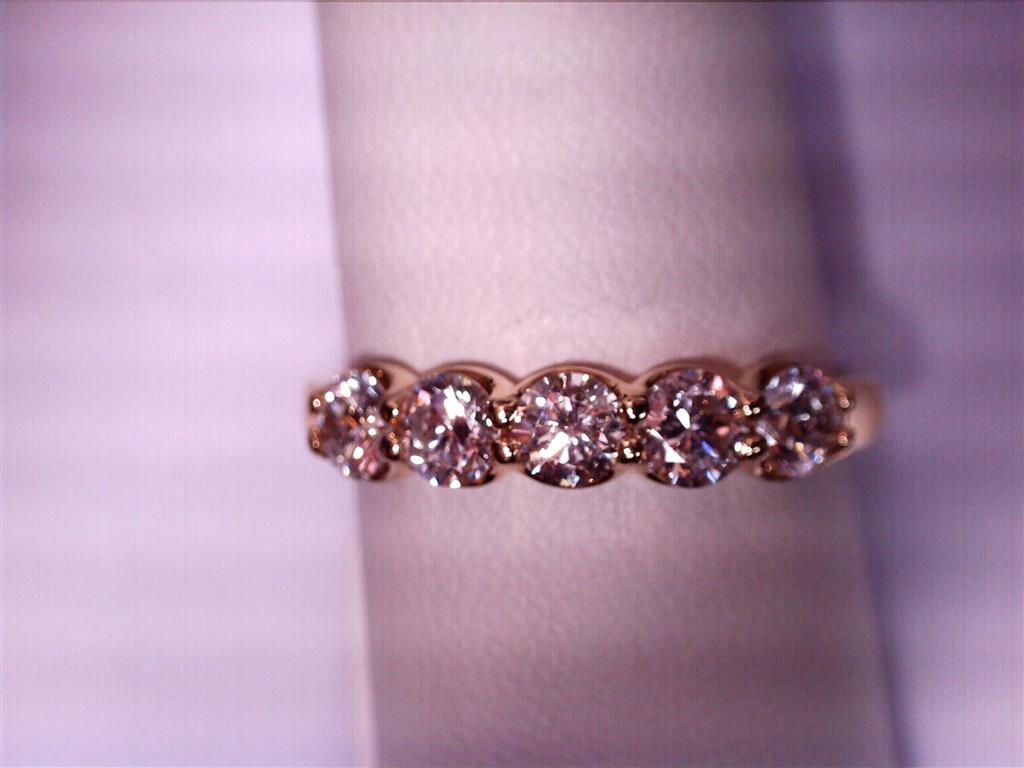 Diamond Wedding Bands  -  Women'