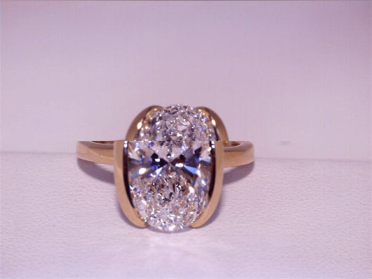 LAB GROWN DIAMOND ENGAGEMENT RING