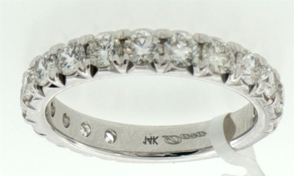Diamond Wedding Bands  -  Women'