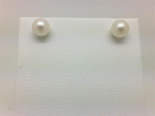 Pearl Earring